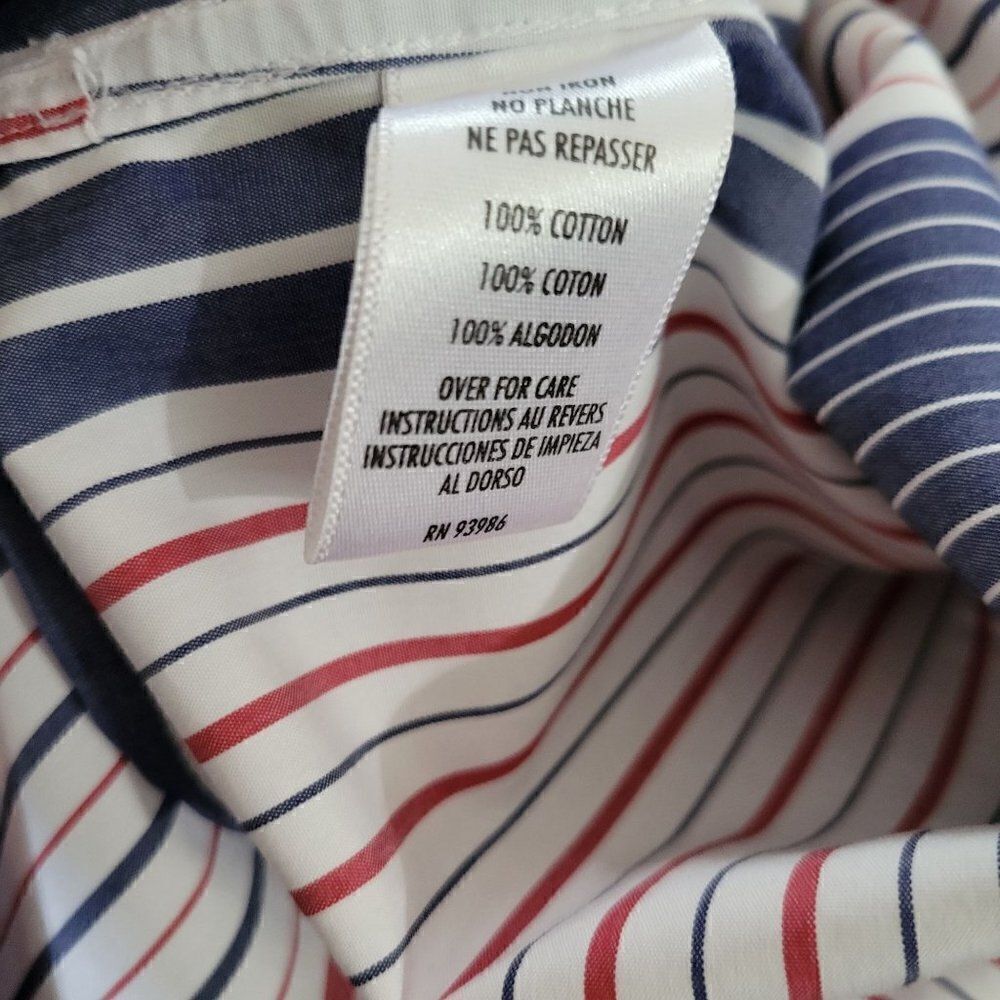 August Max Woman's Button Down Top (Size 5) - Picture 6 of 7